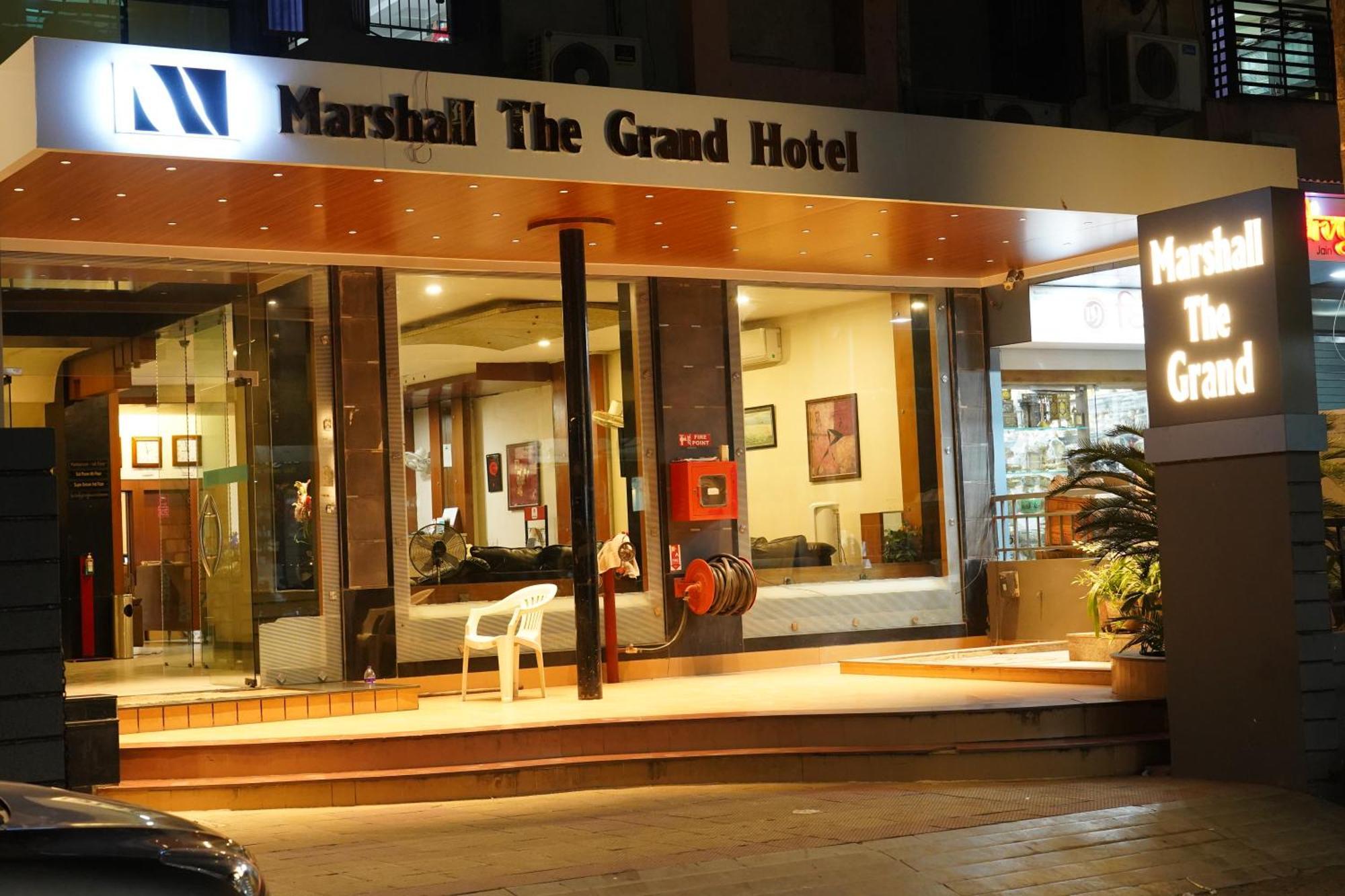 Marshall The Grand Hotel Ahmedabad Exterior photo